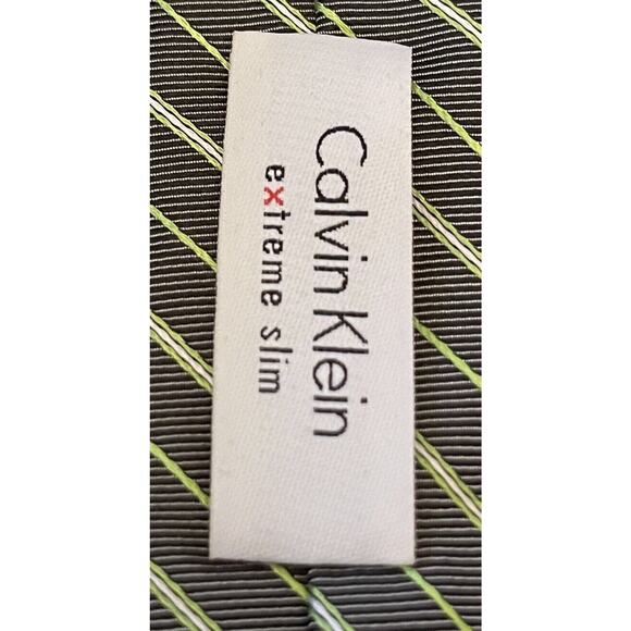 Calvin Klein Gray Green 100% Silk Men’s Neck Tie Made In China - Picture 8 of 10